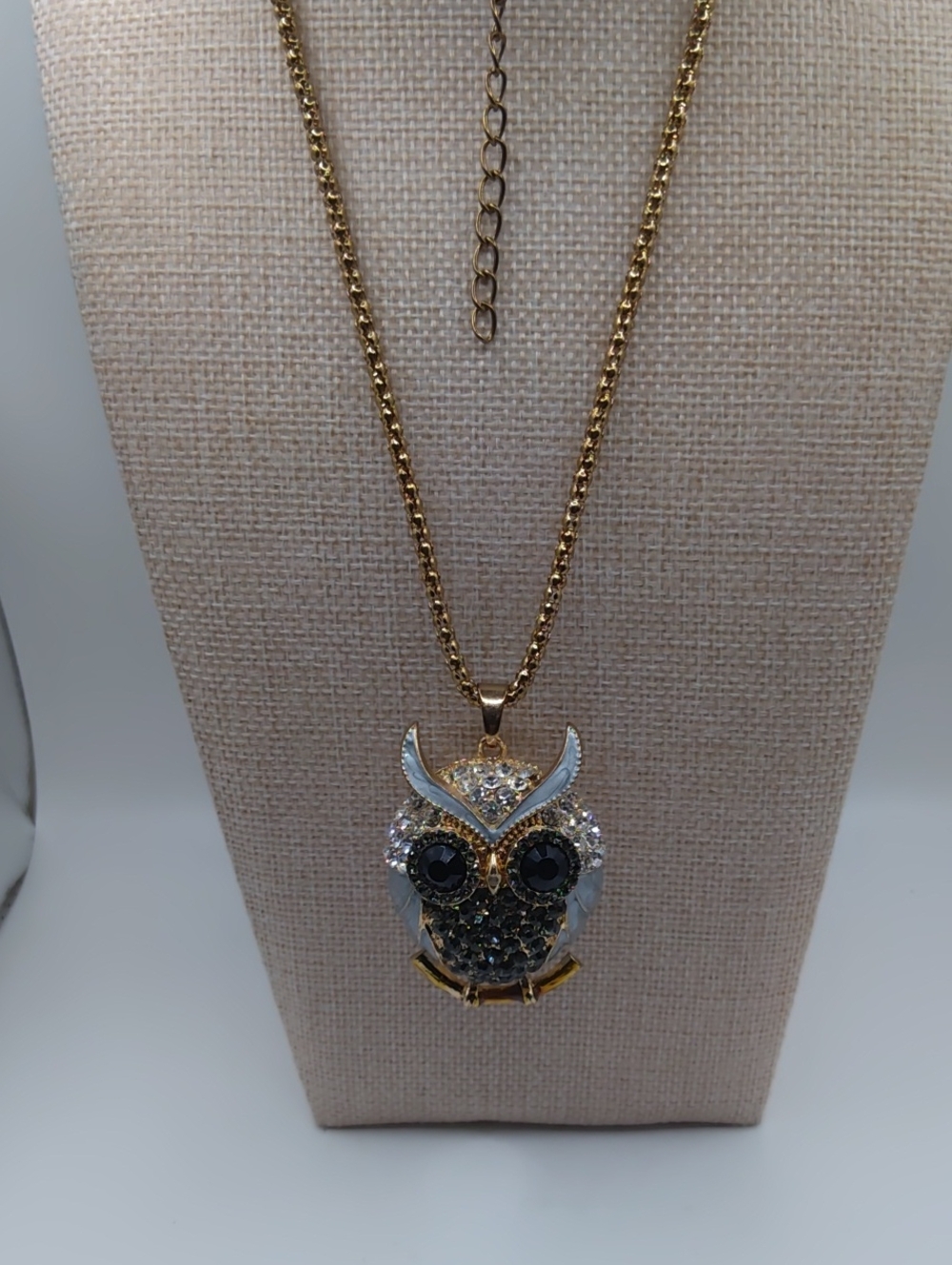 Owl Rhinestone And Enamel Over Gold Tone Necklace - Picture 7 of 7